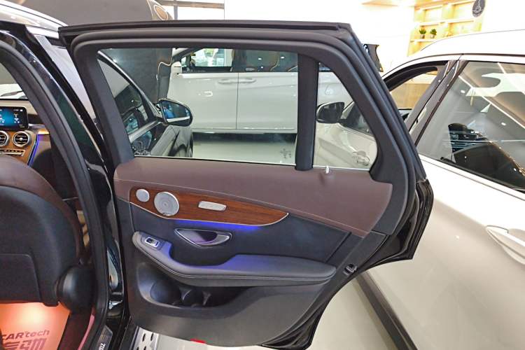 Used Mercedes-Benz GLC 2021 GLC 300 L 4MATIC Dynamic Model
