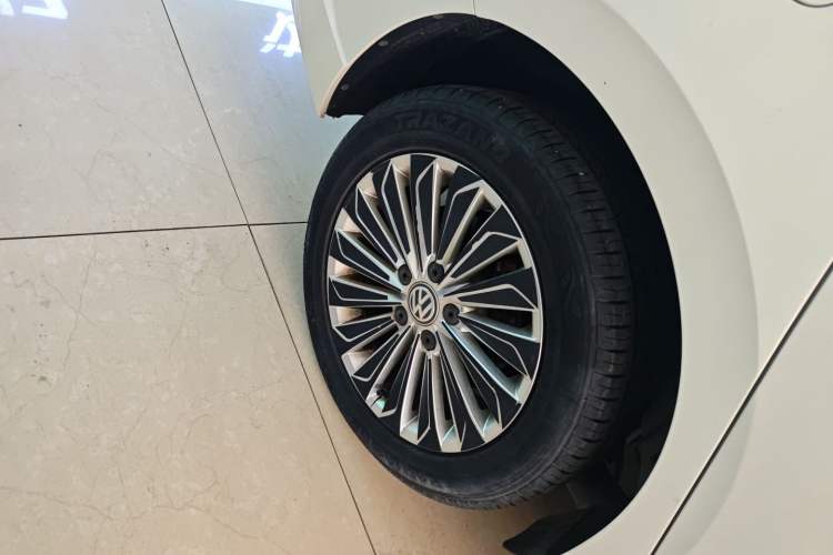 Used Volkswagen Lavida 2019 1.5L Automatic Comfort Edition China VI Standard