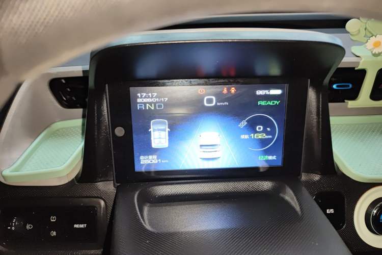 Used Wuling Hongguang MINIEV 2020 Lite Version Lithium Iron Phosphate
