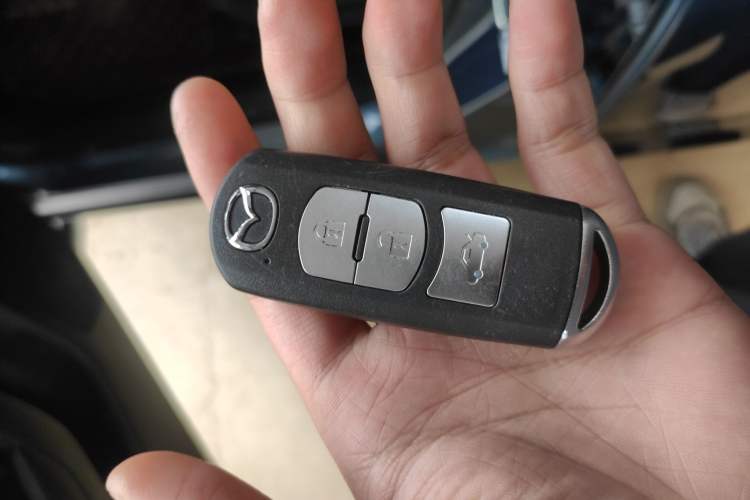 Used Mazda Mazda 3 Axela 2017 Sedan 1.5L Automatic Luxury Model Emission Standard China V