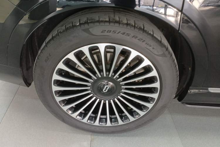 Used Hima AITO M9 2024 Range-Extended Ultra Version 42 kWh 6-Seater Model