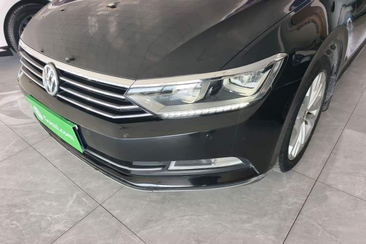 Used Volkswagen Magotan 2018 380TSI DSG Luxury Model
