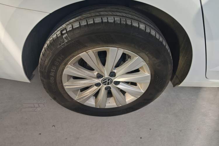 Used Volkswagen Lavida 2023 New Rui 1.5L Automatic New Yi Edition