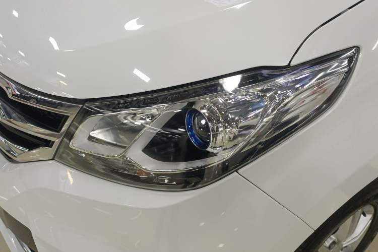 Used SAIC MAXUS G10 2018 PLUS 2.0T Automatic Smart Edition
