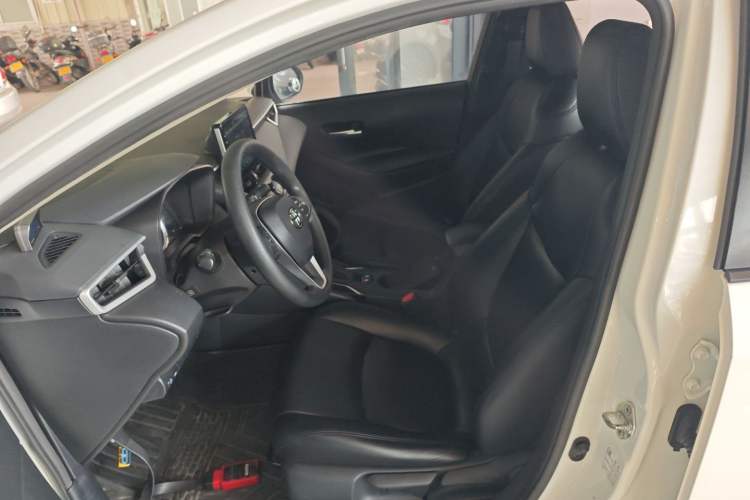 Used Toyota Corolla 2019 1.2T S-CVT GL Pioneer Edition
