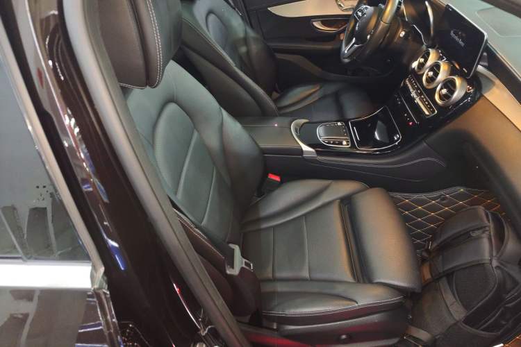 Used Mercedes-Benz GLC 2020 Facelifted GLC 260 L 4MATIC Dynamic Edition
