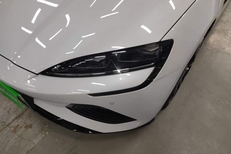 Used BYD Seal 2022 700 km Long-Range Rear-Wheel-Drive Version
