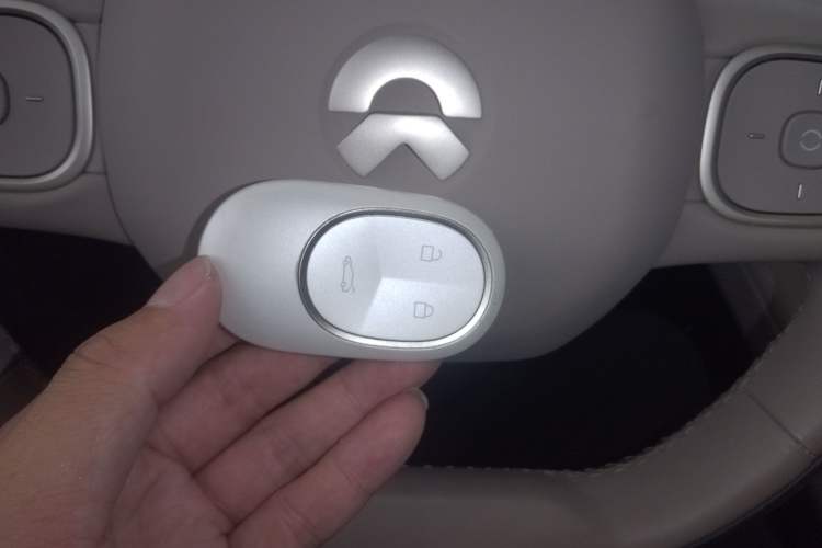 Used Nio ES8 2023 75 kWh
