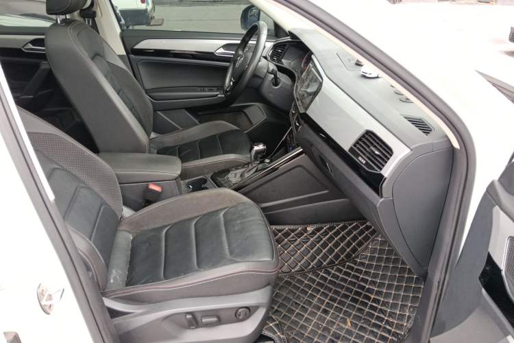 Used Volkswagen Tayron 2020 330TSI Two-Wheel Drive Luxury Smart Connectivity Version