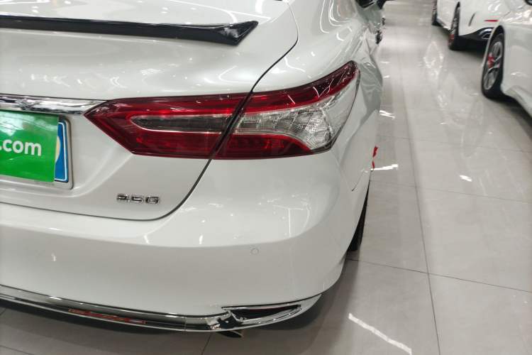 Used Toyota Camry 2018 2.5G Luxury Edition
