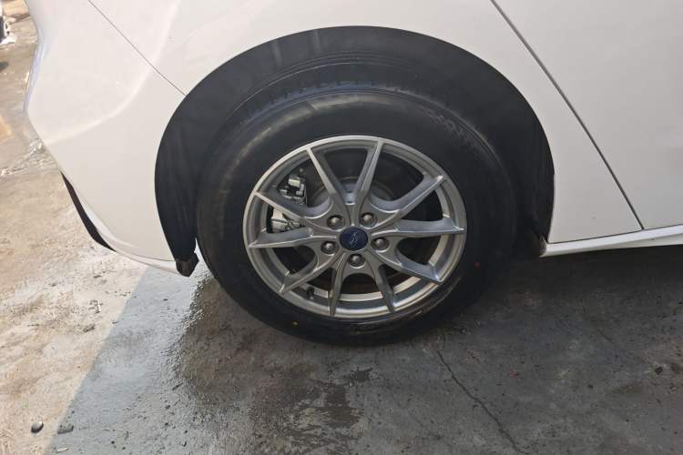 Used Ford Focus 2021 Hatchback EcoBoost 180 Automatic Titanium Edition
