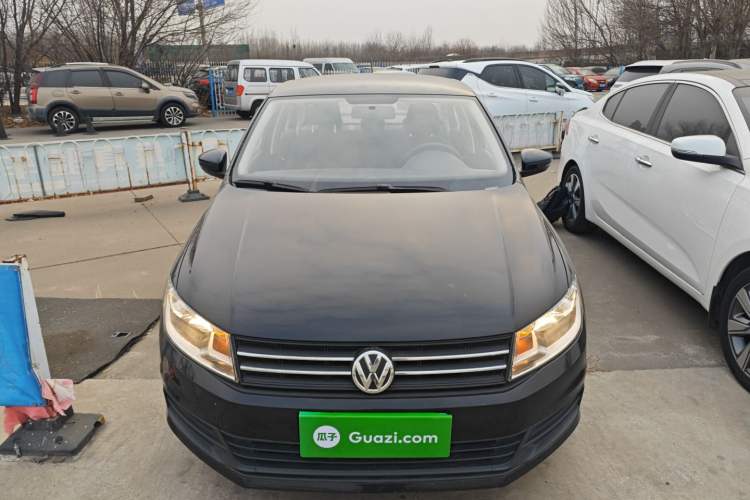 Used Volkswagen Santana 2016 1.4L Manual Fashion Edition
