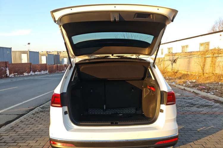 Used Volkswagen Tharu 2019 280TSI Two-Wheel Drive Flagship Edition China V Standard