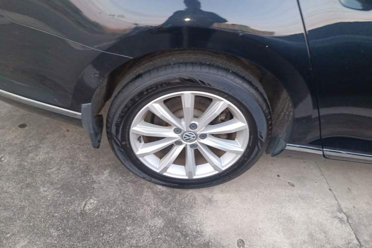 Used Volkswagen Magotan 2019 330TSI DSG Leading Edition China V Standard
