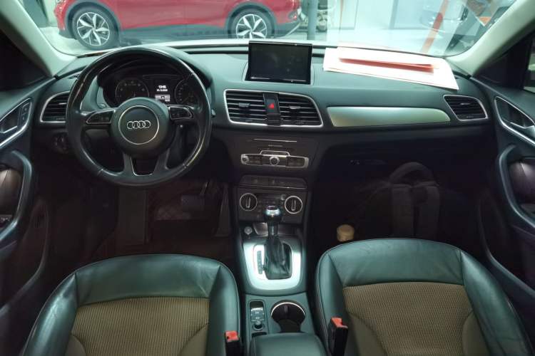 Used Audi Q3 2017 30 TFSI Fashion Model
