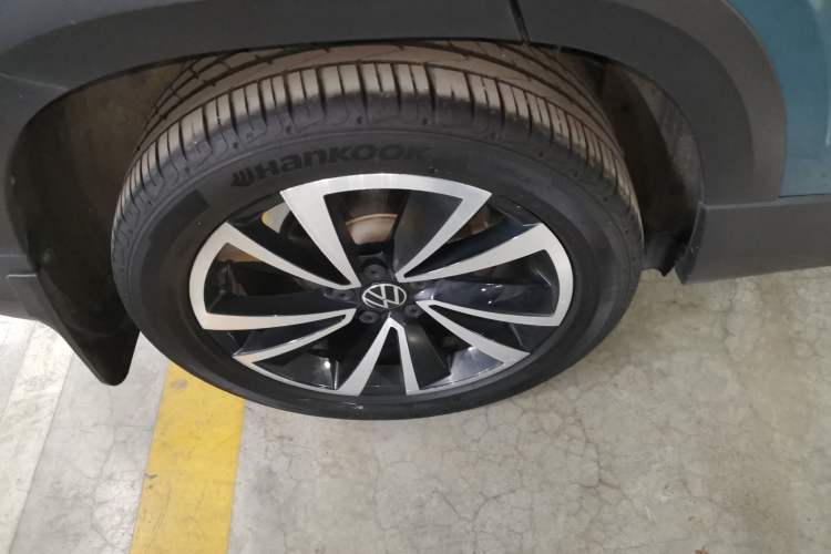 Used Volkswagen Tharu 2021 280TSI Two-Wheel-Drive Luxury Edition
