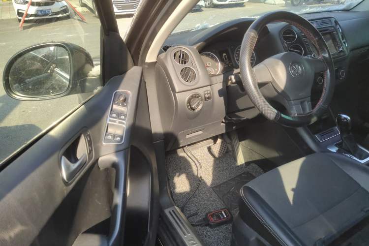 Used Volkswagen Tiguan 2016 280TSI Automatic Two-Wheel-Drive Silk Road Style Edition
