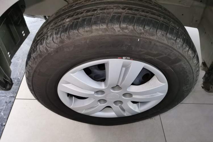 Used FORTHING Lingzhi 2023 M5 1.6L Practical Model 5 Seats
