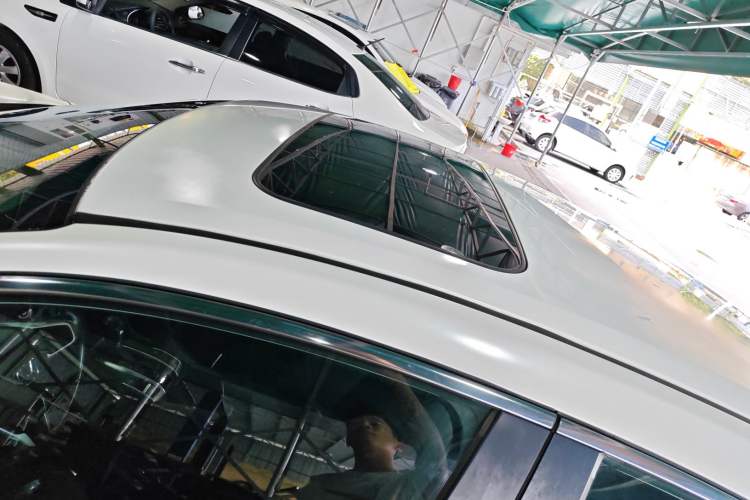 Used Honda Civic 2016 220TURBO CVT Luxury Edition
