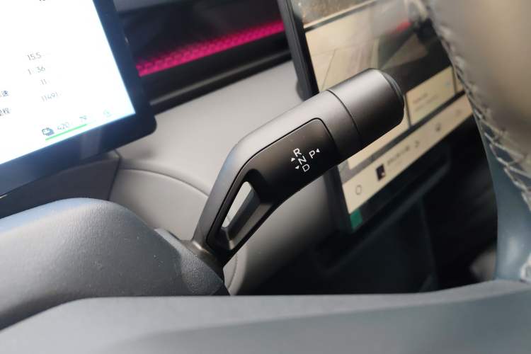 Used Lynk & Co Z20 2025 530 km Range Rear-Wheel Drive Max