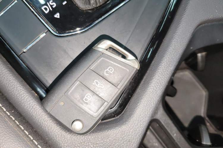 Used Volkswagen Tiguan L 2018 Facelift 330TSI Automatic Two-Wheel Drive Luxury Edition