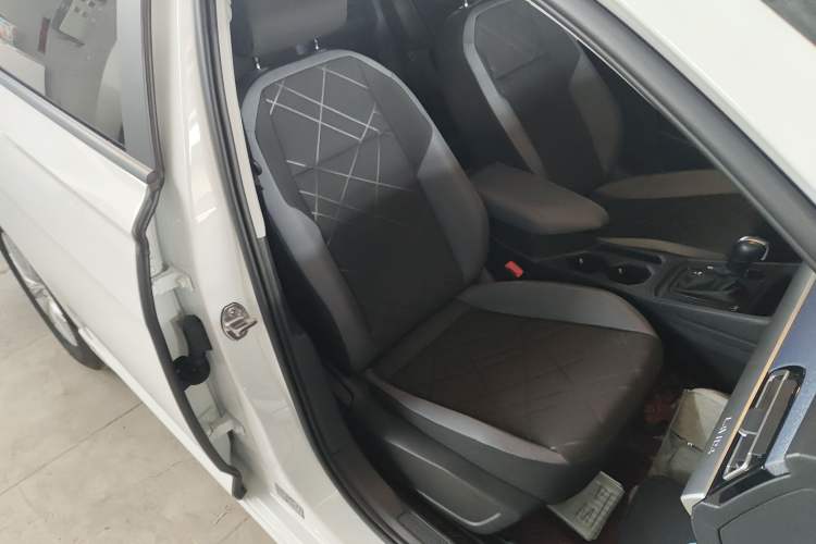 Used Volkswagen Lavida 2024 1.5L Automatic DeYi Edition