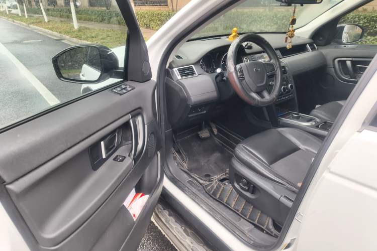 Used Land Rover Discovery Sport 2017 2.0T PURE