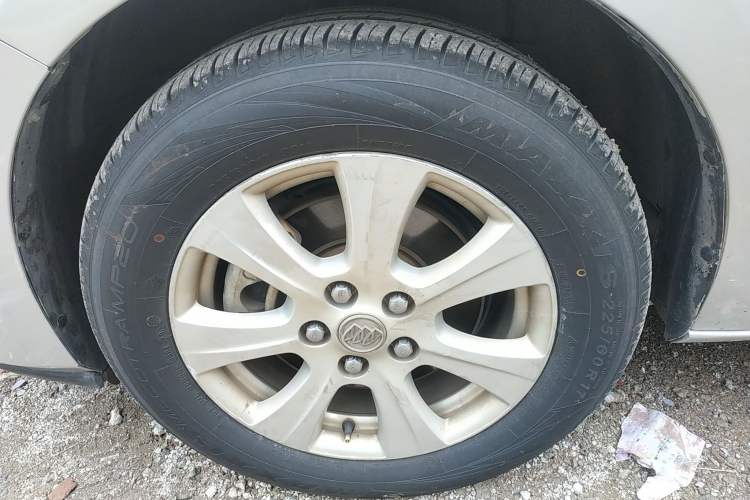 Used Buick GL8 2014 3.0L GT Luxury Business Haoya Edition
