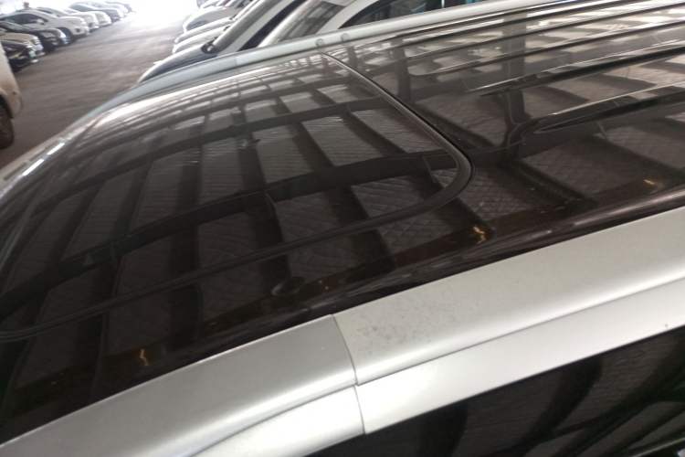 Used Mitsubishi Outlander 2019 2.0L Two-Wheel Drive Comfort Edition 7-Seater China VI Standard
