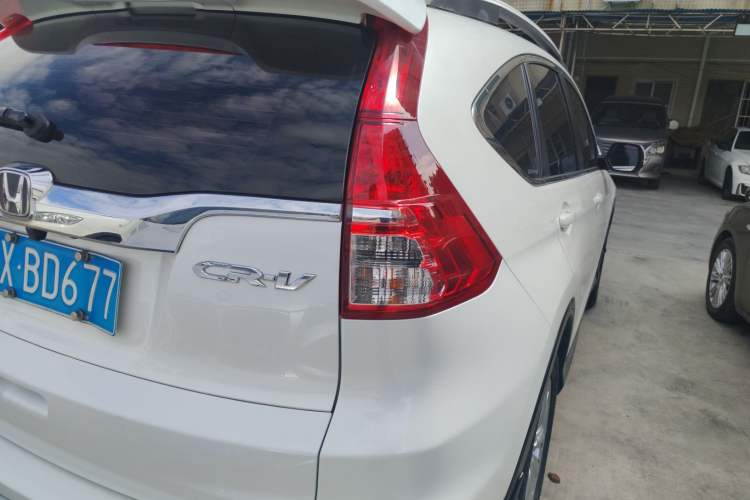 Used Honda CR-V 2016 2.0L Two-Wheel Drive Classic Edition
