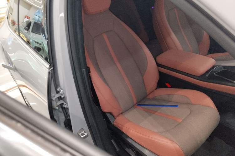 Used Nio EC6 2020 605 km Sport Edition
