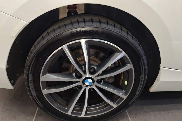 Used BMW 2 Series 2018 220i Sport Design Package
