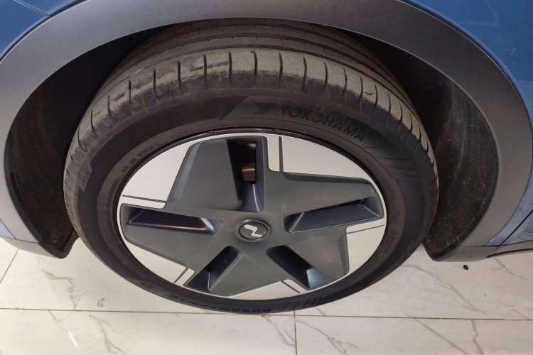 Used ONVO L60 2024 60 kWh All-Wheel Drive
