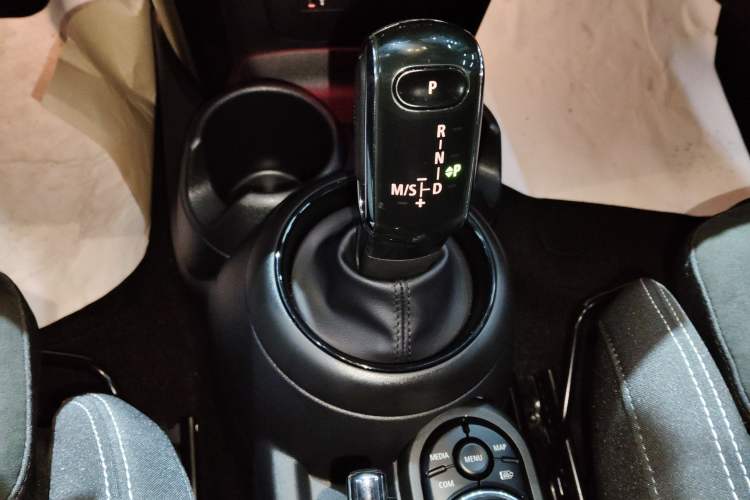 Used  MINI 2021 1.5T COOPER Racing Driver