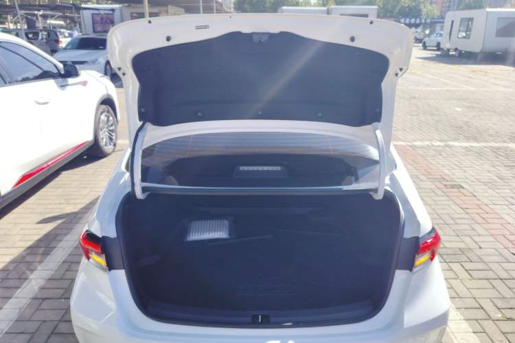 Used Toyota Corolla 2021 Dual-Motor 1.8L E-CVT Elite Edition
