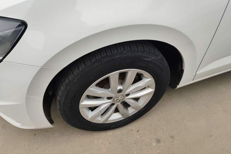 Used Volkswagen Touran 2018 Volkswagen Touran L 280TSI DSG Comfort Edition 7 Seats China VI Standard
