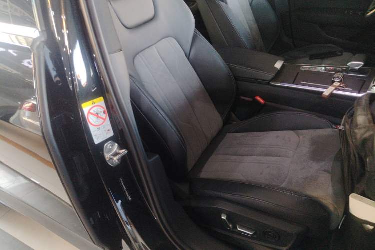 Used Audi A6L 2024 45 TFSI quattro Prestige Dynamic Edition
