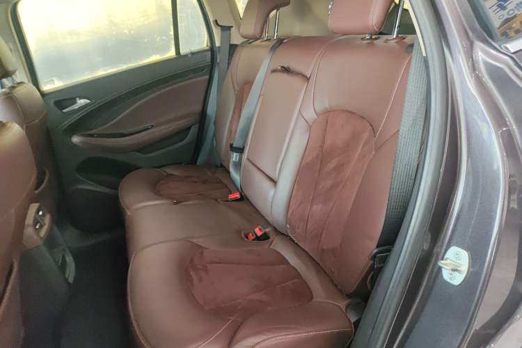 Used Buick Envision 2016 20T Two-Wheel-Drive Elite Model
