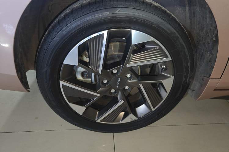 Used AION S Plus 2021 80 Tech Edition