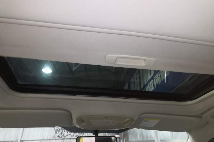 Used Ford Focus 2012 Hatchback 2.0L Manual Luxury Sport Model
