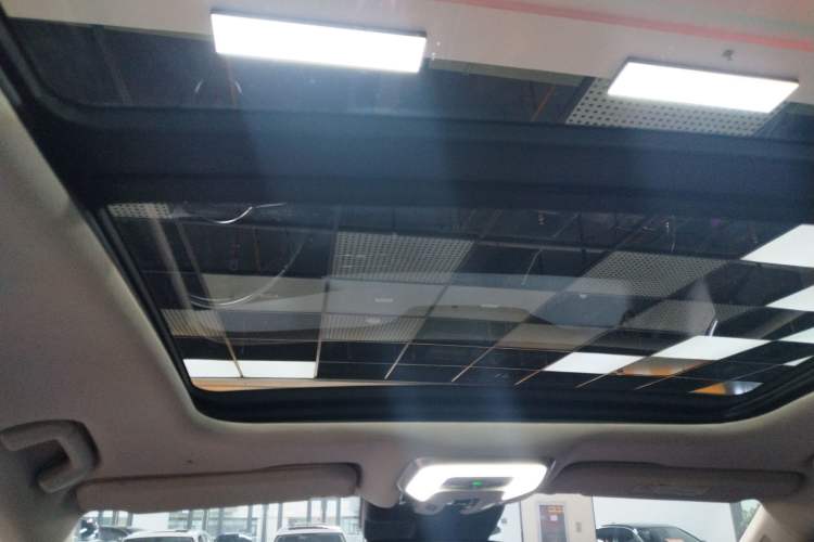 Used Hongqi H5 2023 1.5T HEV Smart Connect Flagship Edition
