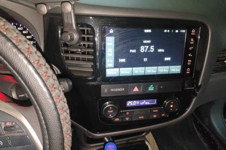 Used Mitsubishi Outlander 2021 Revised Version 2.0L Two-Wheel Drive Comfort Edition 5 Seats