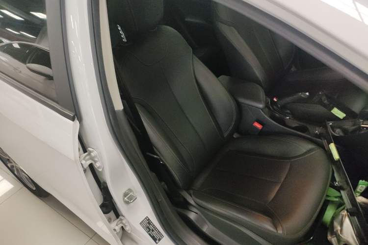 Used Buick GT 2021 1.3T Automatic Mild Hybrid Elite Version
