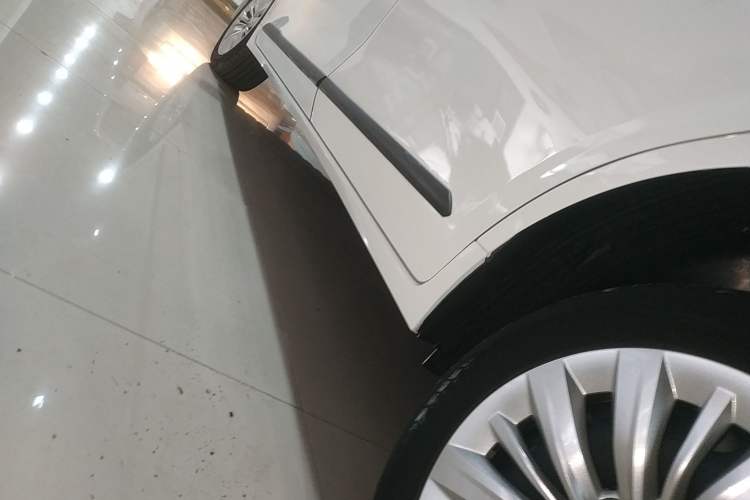 Used Wuling Jiachen 2022 1.5L Manual Enjoyment Elite Model
