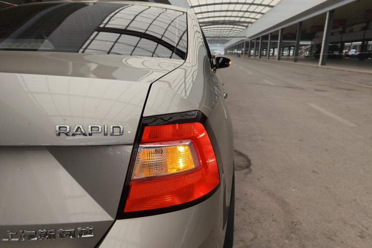 Used Skoda Rapid 2019 1.5L Automatic Comfort Edition China V Standard
