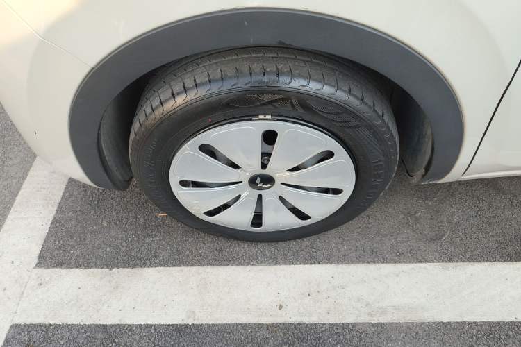 Used Wuling Bingo 2023 203km Light Edition
