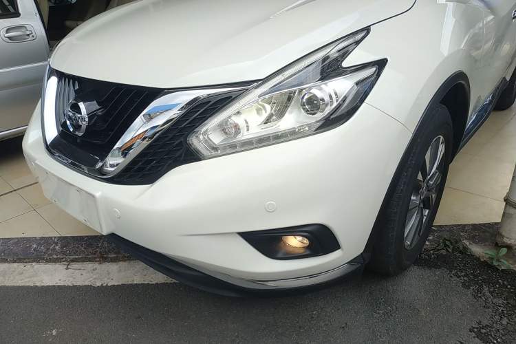 Used Nissan Murano 2021 2.5L XL Two-Wheel Drive Smart Connect Luxury Edition
