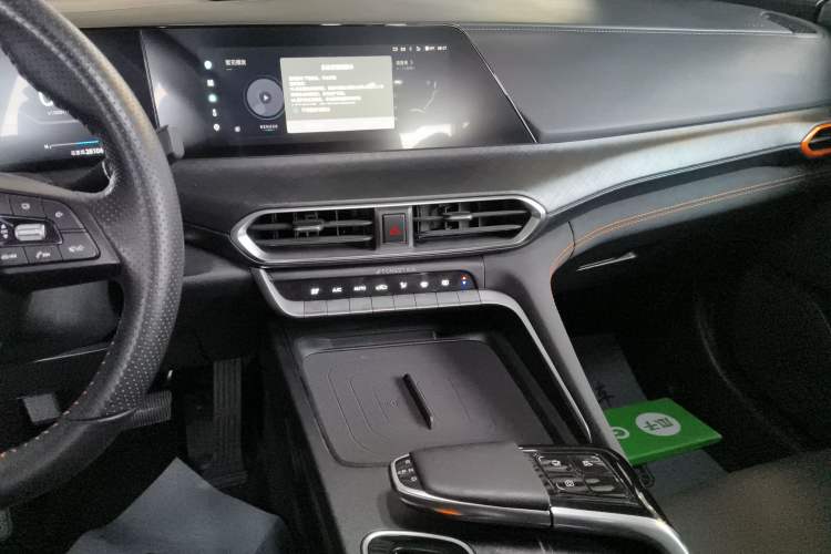 Used Changan UNI-T 2022 2.0T Prestige Version
