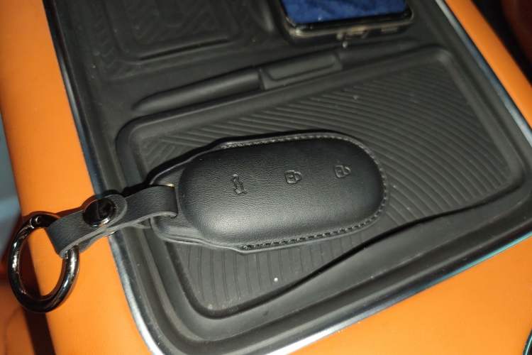 Used Li Auto L8 2023 Air model
