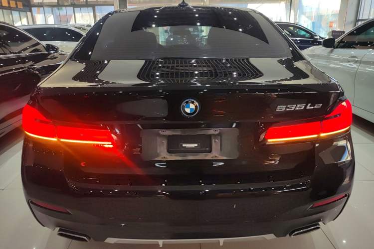 Used BMW 5 Series New Energy 2022 Second Facelift 535Le M Sport Package
